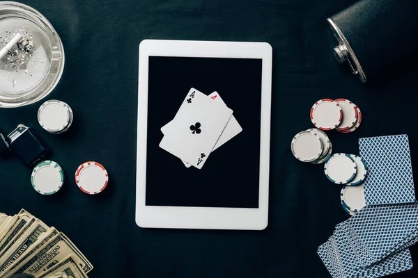 qqmercy live blackjack table with professional dealer