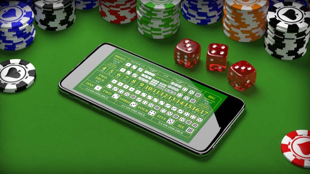 Live Capsa Susun table on qqmercy qqmercy Capsa Susun table with four players and card arrangement interface